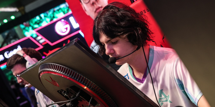 Deko о CS2: «Не стоит идти в киберспорт, [фигня] все это, для [тварей сраных] игра просто»