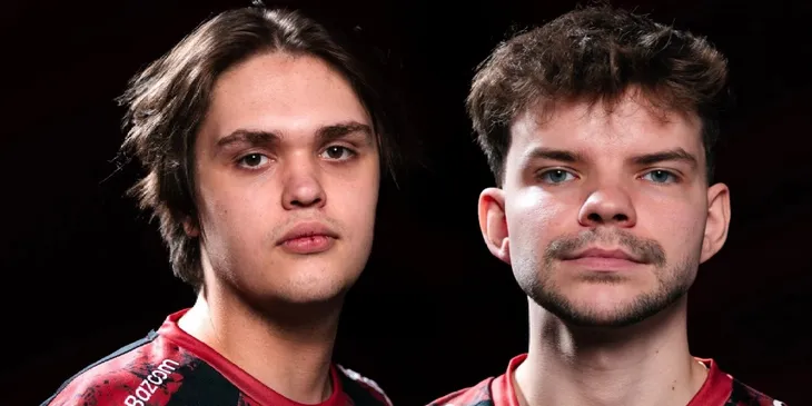 Siuhy и cmtry присоединились к Astralis