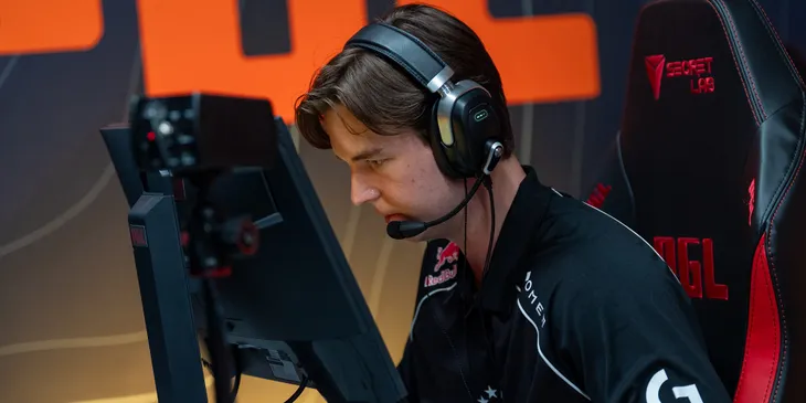 Astralis выбила Legacy из PGL Bucharest 2025