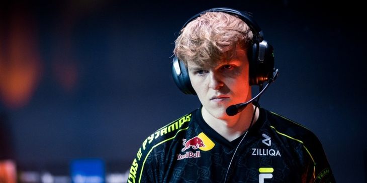 Harumi назвал тренера академического ростера FaZe Clan