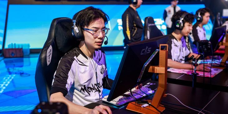 FaZe Clan проиграла The Mongolz на групповом этапе StarLadder Budapest Major 2025