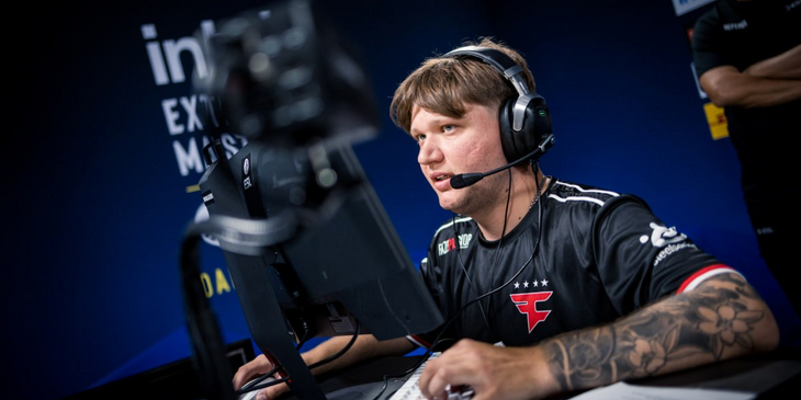 S1mple снова назвал игроков Heroic «[гребаными] ботами»