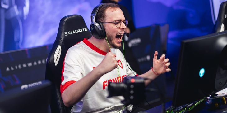 MOUZ обыграла FaZe Clan и заняла третье место на ESL Pro League Season 22