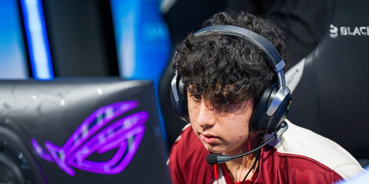 Aui_2000 показал подозрительный момент с TaiLung: «Полагаю, это было 322»