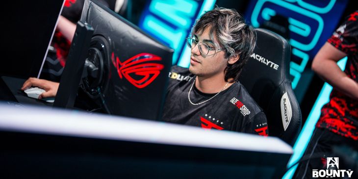 FaZe Clan проиграла JiJieHao в плей-офф DraculaN Season 7