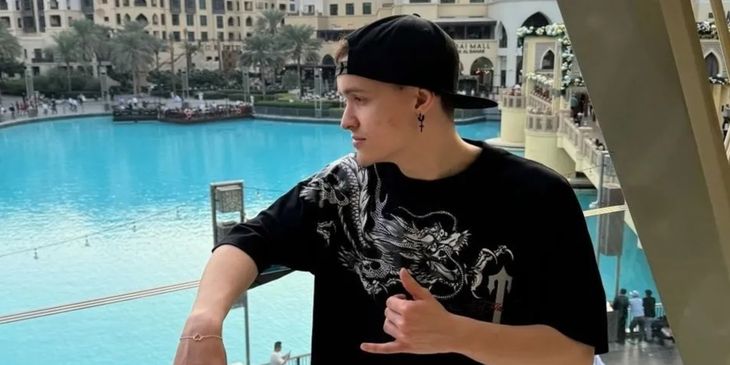 ArtFr0st будет играть за команду nafany и Ax1Le