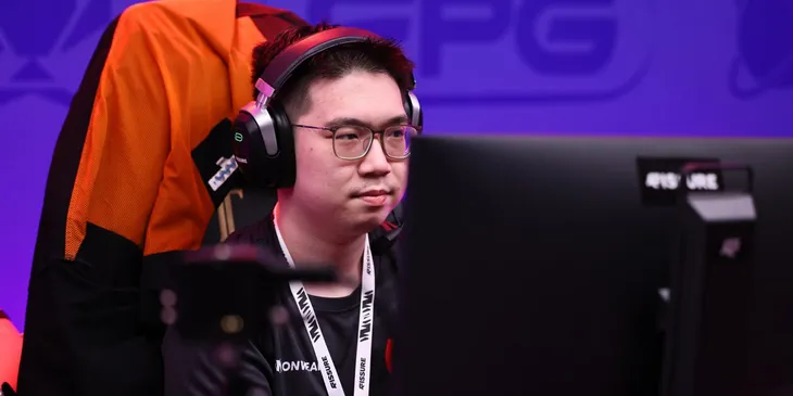Yakult's Brothers переиграли AVULUS и вышли во вторую групповую стадию на DreamLeague Season 26