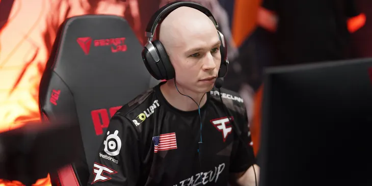 EliGE о силе FaZe: «Ближе к концу того периода, когда мы играли с broky, мы были в отчаянии»