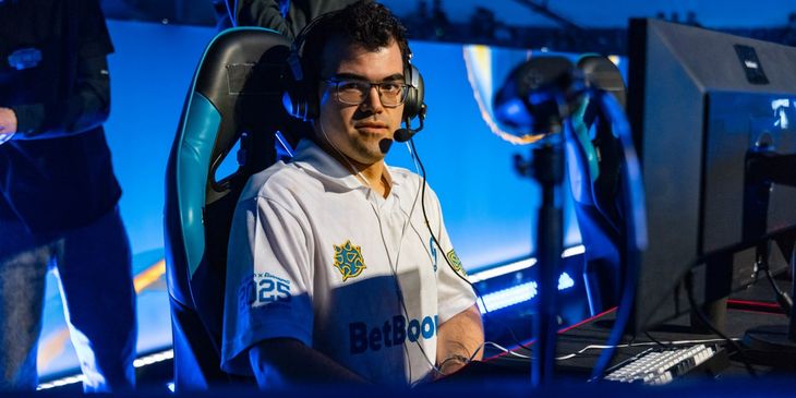 Интервью с TpaBoMaH про Dota 2, отношения и стримы: «Я крупный контент-мейкер, но это не отражает то, насколько часто меня узнают на улице»