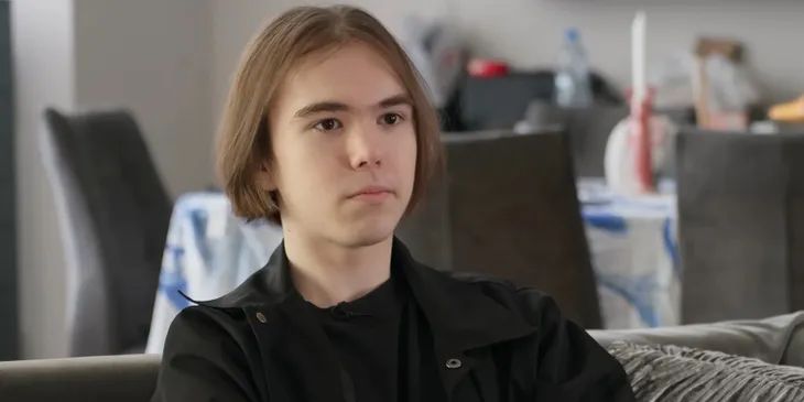 FL4MUS про клатч 1v5 от donk против Vitality: «Какой же Даня жесткий, это [жесть]»