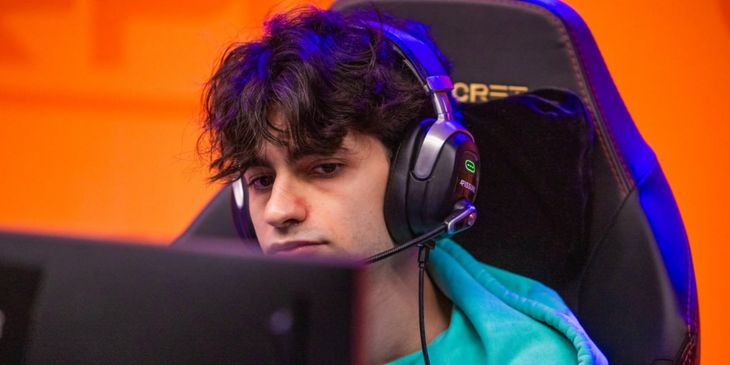 9Class: «В последнее время очень много играю в "Доту". Думаю, это ненормально»