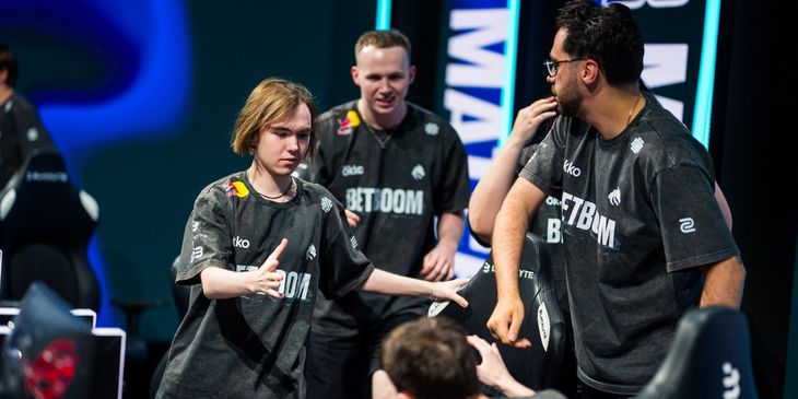 Букмекеры назвали Vitality фаворитом EWC 2026 по CS2 — есть ли шансы у Spirit?