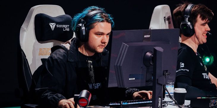 Yatoro: Juggernaut — нормальный пик против Medusa, но у Ame был неправильный билд