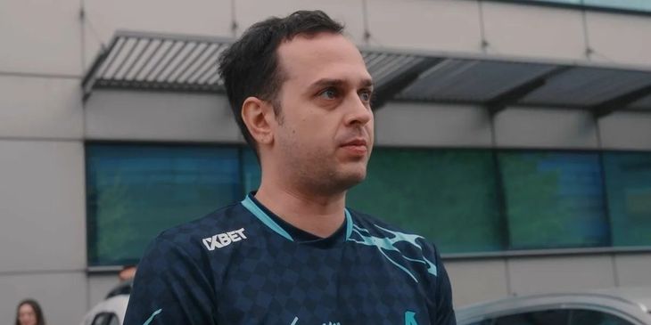 Boolk о переходе kpii в Aurora: «Нет у них второго тренера. Намек поняли?»