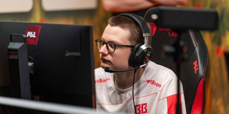 BetBoom Team против Nigma Galaxy — кто пройдет в полуфинал EWC 2026?