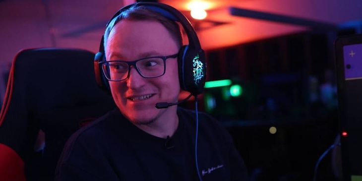 VooDooSh сравнил Dota 2 с улицей: «Помните, как в детстве, когда мама отправляла вас к бабушке, вы выходили на улицу во двор и не знали ребят?»