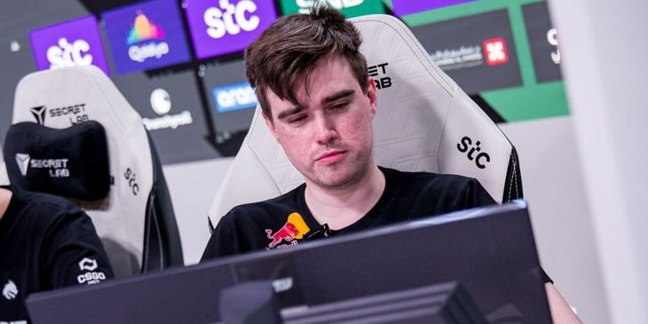 Команда Miposhka одолела коллектив By_Owl на BetBoom Streamers Battle 13