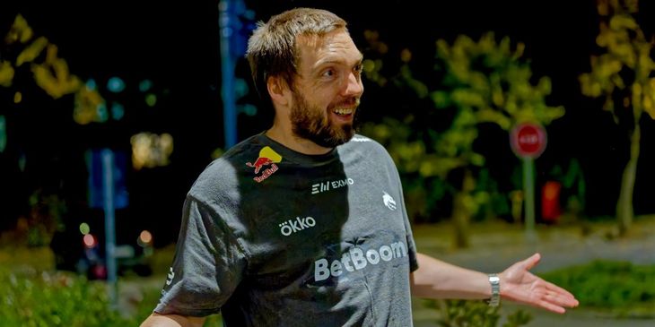 Korb3n: «Если вы найдете любую карту в официалках, где Yatoro после смерти типали соперники, то увидите, что после таких типов он не проигрывал»