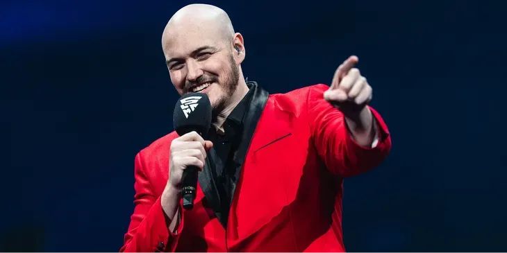 SirActionSlacks: «В ответ на отказ Sony от дисков Valve должна сделать осколки Dota Plus настоящими и устроить апокалипсис»