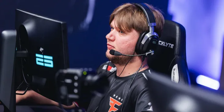 «Иногда трудно выбраться из тюрьмы» — NAVI могли не отпустить s1mple в FaZe