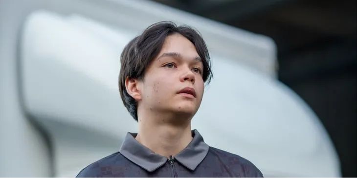 PARIVISION против NAVI — кто заработает слот на BLAST Slam VII?