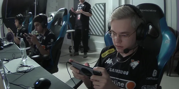 Трансляция Winline EPIC Standoff 2 Cosmo: Major от RuHub вошла в четверку самых просматриваемых стримов на Twitch — свыше 25 тыс. зрителей