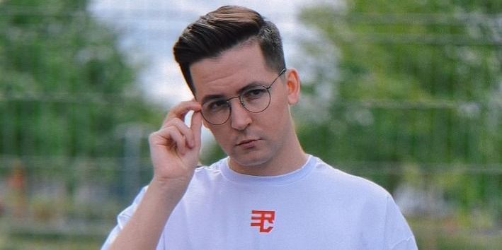 Recrent о мнении Мэддисона про рекламу на Twitch: «Он в каком-то своем мире живет»