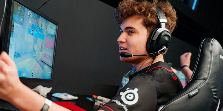 Patsi сыграл 30 матчей на FACEIT подряд — игрок потерял 110 Elo