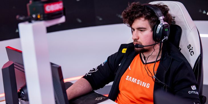 По силам ли Virtus.pro обыграть Team Falcons на Riyadh Masters 2025?