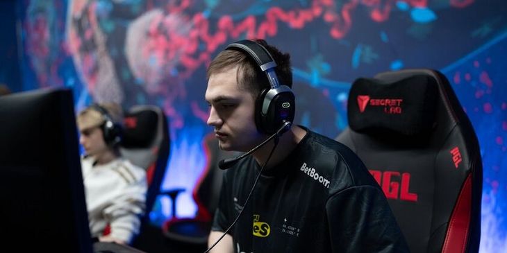 Level UP подписала состав по Dota 2