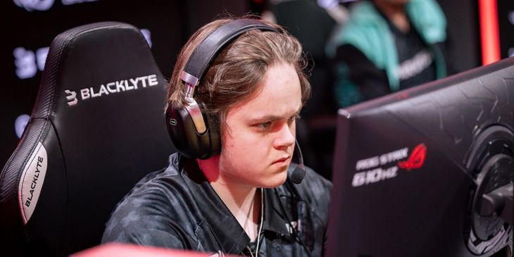 15 игроков из России вошли в топ-50 самых перспективных киберспортсменов в CS2