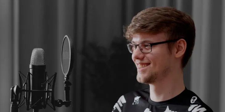 Fishman о «четвёрке» BETBOOM TEAM: «Играл с ним, и в составе он был лучшим, самым старательным, капитаном и всем-всем»