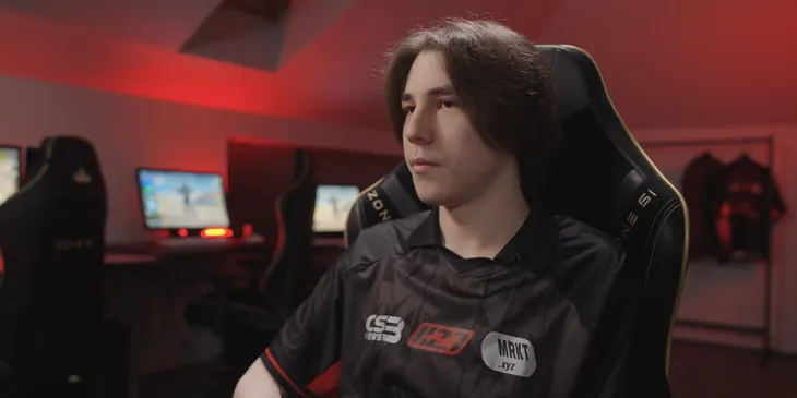 Qw1nk1 рассказал, что получал инвайт в академию Team Spirit, но отказался от него