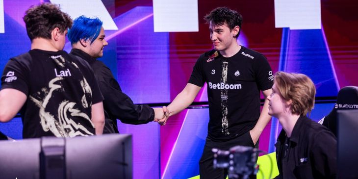 Аналитики: Xtreme Gaming не справится с Team Spirit во втором туре группового этапа The International 2025