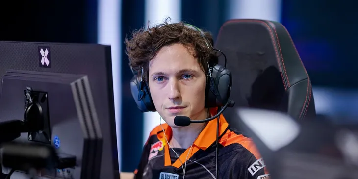 Fnatic выиграла у DRX и прошла в гранд-финал VALORANT Champions 2025