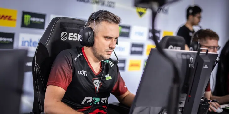 9Pandas обыграли Natus Vincere и прошли на DreamLeague Season 25