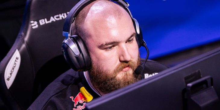 Стали известны соперники команды chopper и deko на WINLINE MPKBK CIS LAN Season 8