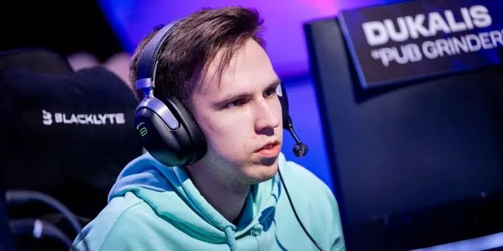 Team Falcons или PARIVISION — кто покинет ESL One Birmingham 2026?