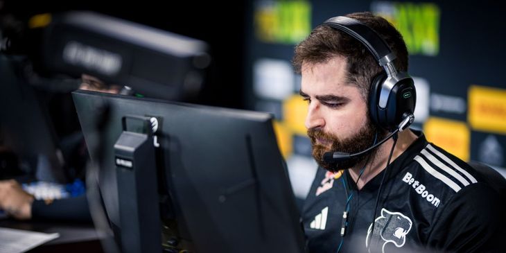 FalleN раскрыл детали конфликта между YEKINDAR и Dastan