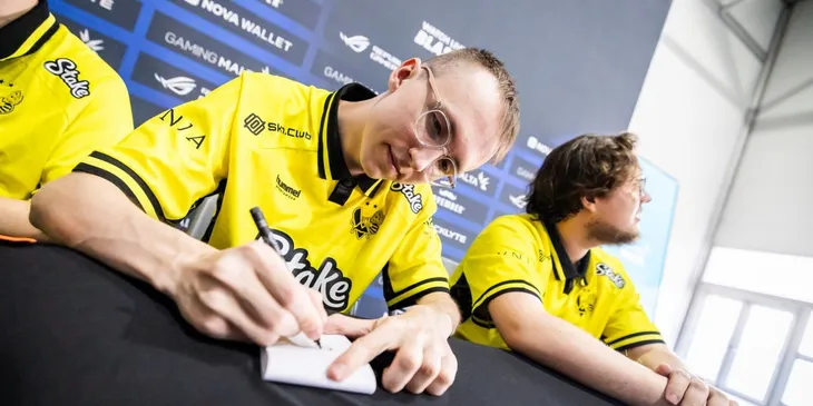 Ropz стал лучшим закрывающим игроком 2025 года на HLTV Awards 2025