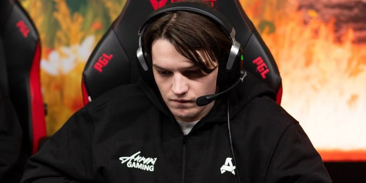 Старт финала нижней сетки PGL Wallachia S8 отложили — игроки Aurora Gaming опоздали