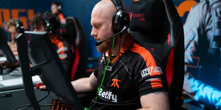 KRiMZ после вылета Fnatic из мейджора: «Даже в эпоху COVID-19 было проще, чем сейчас»