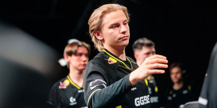 Natus Vincere отказались от выступления в плей-офф HyperX Retake Season 13