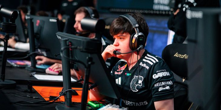 Legacy или FURIA — кто пройдет в плей-офф Thunderpick World Championship 2026?