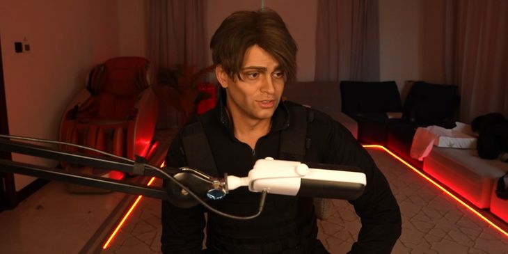 Buster сделал косплей на Леона Кеннеди из Resident Evil