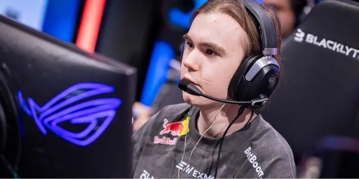 Эксперты: Team 3DMAX проиграет Team Spirit в матче на ESL Pro League S23