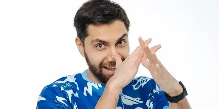 Ahilles о NAVI: «Обидно, ещё вчера ты обыгрываешь PARIVISION. Сегодня тебя закрывает Rincyq»