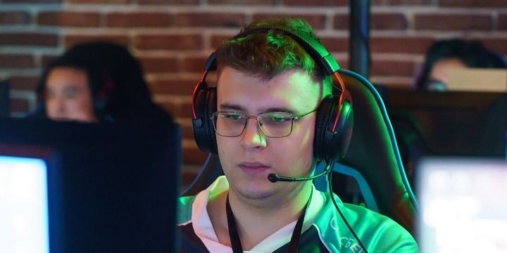 Two Move победила MODUS и прошла на Esports World Cup 2026 по Dota 2