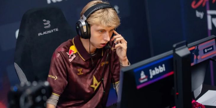 Astralis одержала вторую победу на PGL Bucharest 2026, обыграв B8