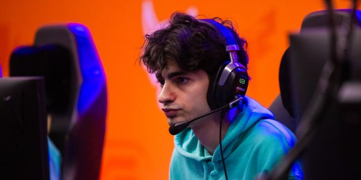 9Class назвал героя, которого будет тренировать после релиза патча 7.41b